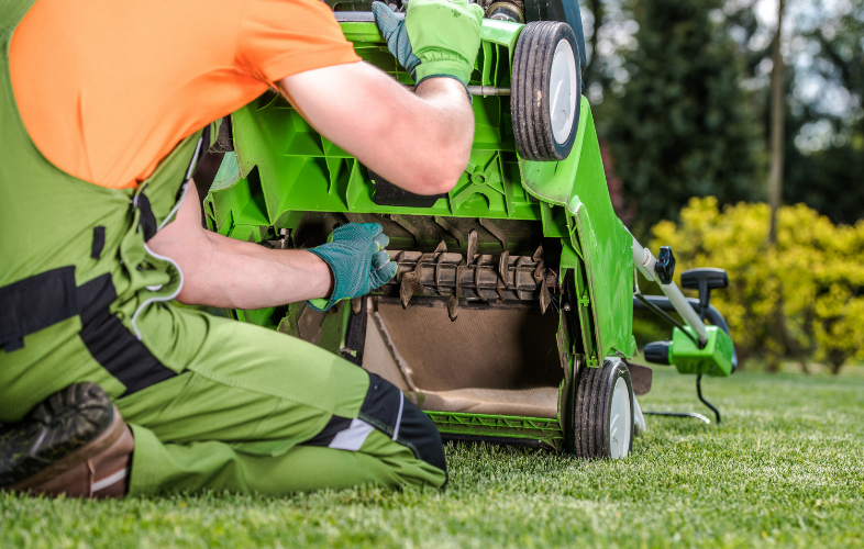 Power Raking Machine